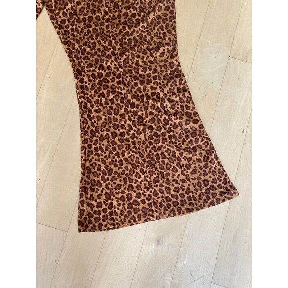 BP  BNWOT Women "leopard print" flare pants Plus Size NEW - Picture 3 of 7